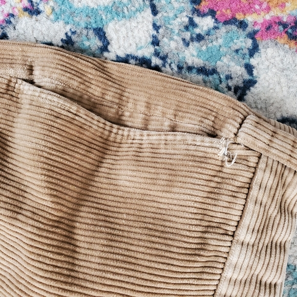 LL Bean Corduroys 42/32 - Picture 4 of 4